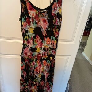 Jones Studio Black Floral Maxi Dress